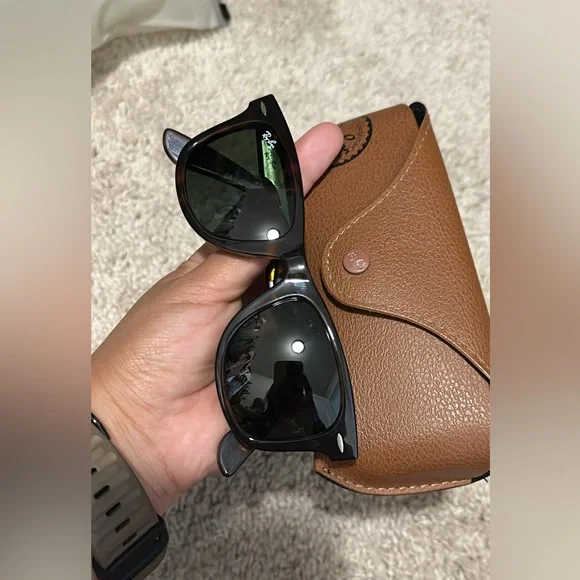 Ray-Ban | Accessories | Ray Ban Sunnies Euc | Poshmark display picture 1